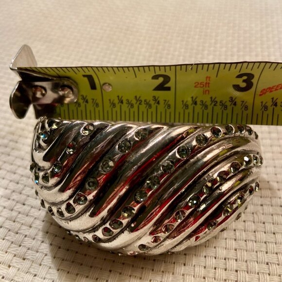 Oversized silver pave statement bracelet - Picture 13 of 13